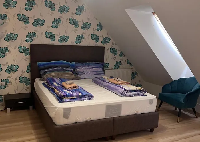 Apartment Your *